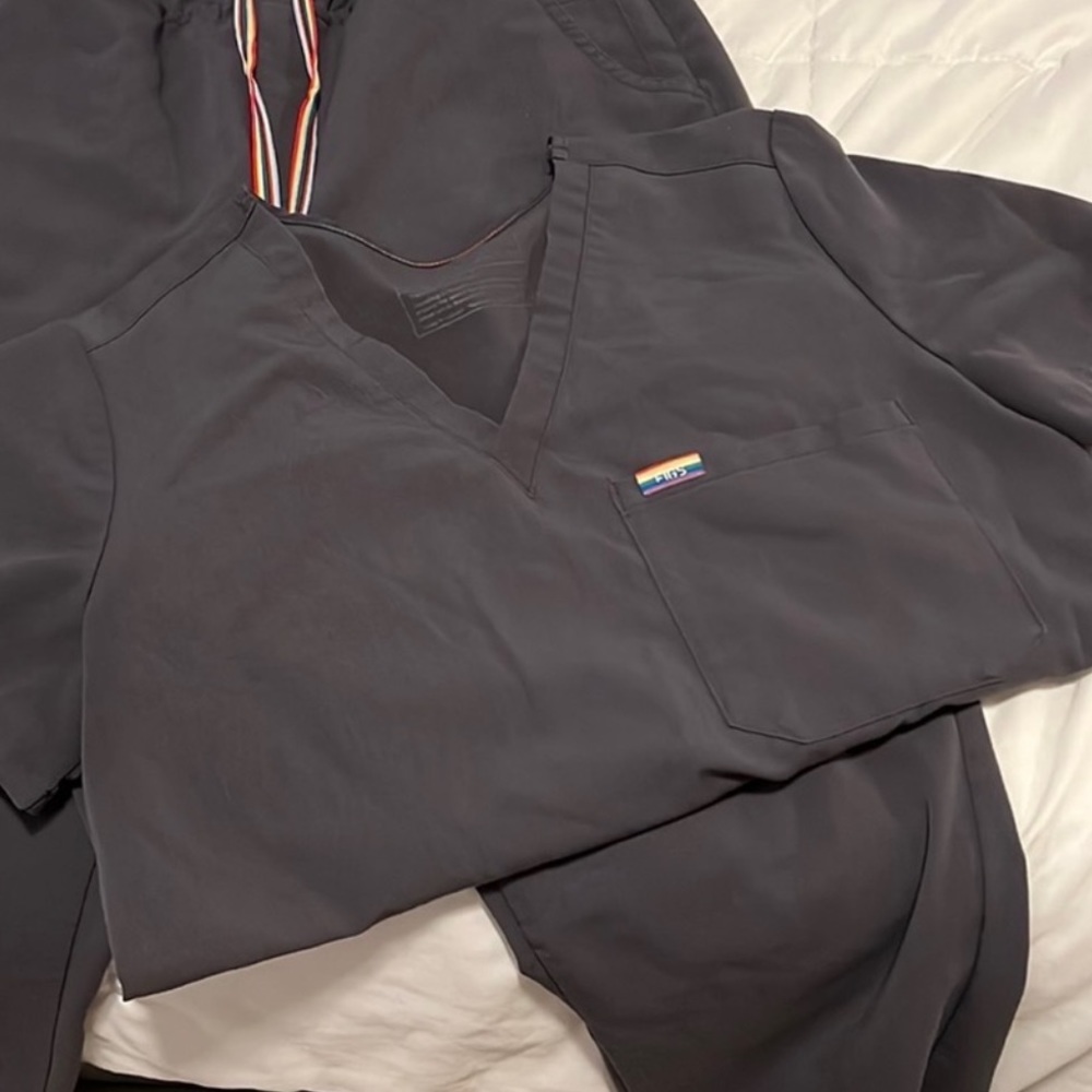 One pocket pride shirt